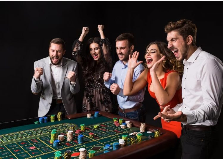 Lucky Cola Shares Baseball Skills