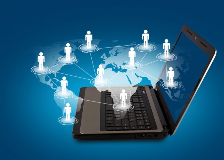 A Convenient Way to Build Links with Adxom